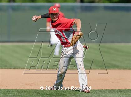 Thumbnail 2 in Mundelein vs. Lake Forest (IHSA 4A Sectional Semifinal) photogallery.