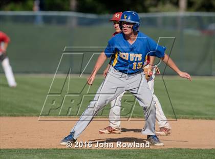 Thumbnail 1 in Mundelein vs. Lake Forest (IHSA 4A Sectional Semifinal) photogallery.