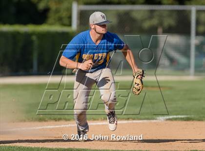 Thumbnail 3 in Mundelein vs. Lake Forest (IHSA 4A Sectional Semifinal) photogallery.