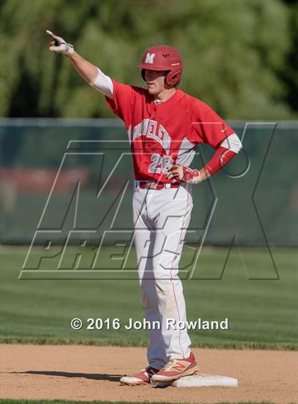 Thumbnail 2 in Mundelein vs. Lake Forest (IHSA 4A Sectional Semifinal) photogallery.