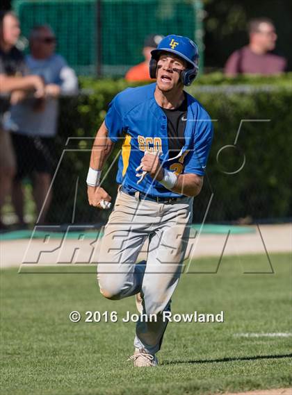 Thumbnail 1 in Mundelein vs. Lake Forest (IHSA 4A Sectional Semifinal) photogallery.