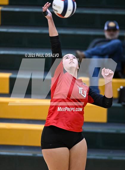 Thumbnail 3 in Arapahoe vs. Loveland (CHSAA 5A Region 5) photogallery.