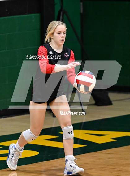 Thumbnail 3 in Arapahoe vs. Loveland (CHSAA 5A Region 5) photogallery.