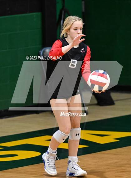 Thumbnail 2 in Arapahoe vs. Loveland (CHSAA 5A Region 5) photogallery.