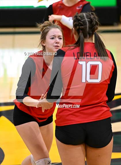 Thumbnail 3 in Arapahoe vs. Loveland (CHSAA 5A Region 5) photogallery.