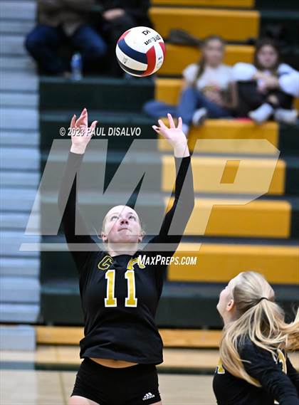 Thumbnail 2 in Arapahoe vs. Loveland (CHSAA 5A Region 5) photogallery.