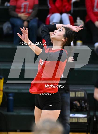 Thumbnail 2 in Arapahoe vs. Loveland (CHSAA 5A Region 5) photogallery.