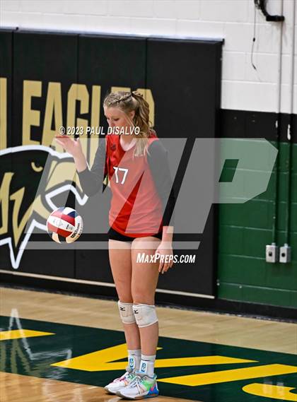Thumbnail 2 in Arapahoe vs. Loveland (CHSAA 5A Region 5) photogallery.