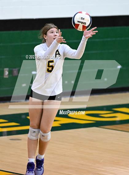 Thumbnail 3 in Arapahoe vs. Loveland (CHSAA 5A Region 5) photogallery.