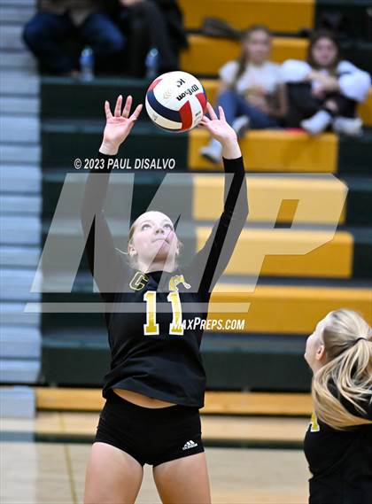 Thumbnail 1 in Arapahoe vs. Loveland (CHSAA 5A Region 5) photogallery.