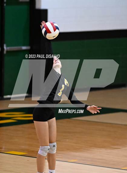 Thumbnail 2 in Arapahoe vs. Loveland (CHSAA 5A Region 5) photogallery.