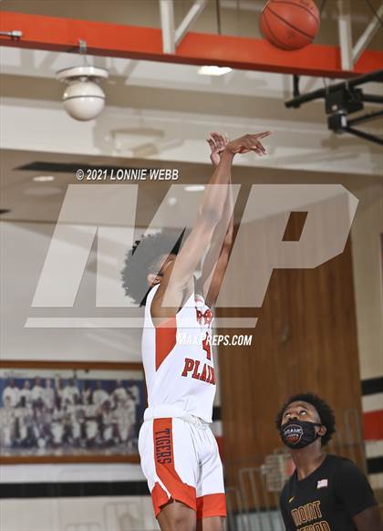 Thumbnail 2 in Mount Vernon @ White Plains photogallery.