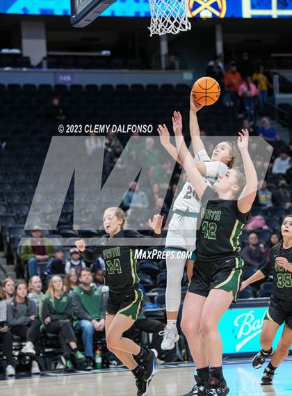 Thumbnail 2 in Westminster vs Mountain Vista (Ball Arena) photogallery.