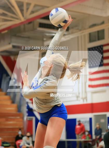 Thumbnail 2 in White Oak @ West Carteret photogallery.