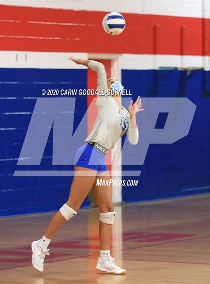 Thumbnail 1 in White Oak @ West Carteret photogallery.