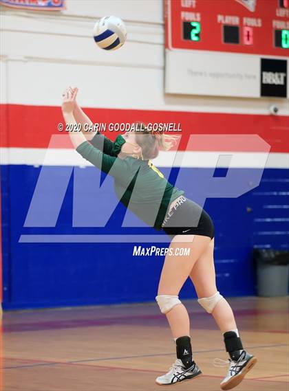 Thumbnail 3 in White Oak @ West Carteret photogallery.