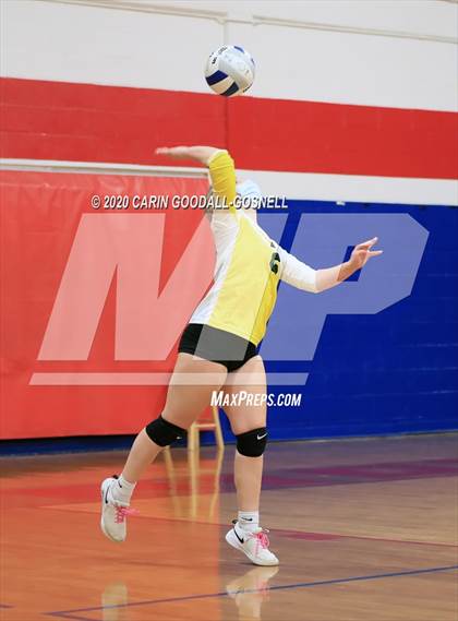 Thumbnail 3 in White Oak @ West Carteret photogallery.