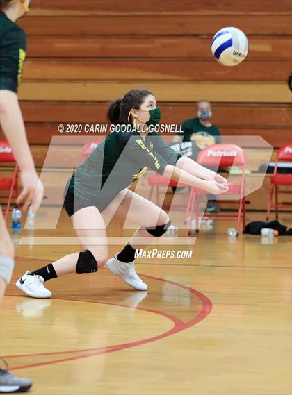 Thumbnail 3 in White Oak @ West Carteret photogallery.