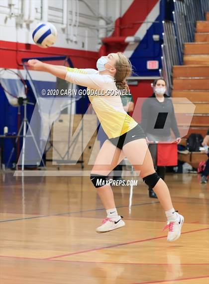 Thumbnail 3 in White Oak @ West Carteret photogallery.