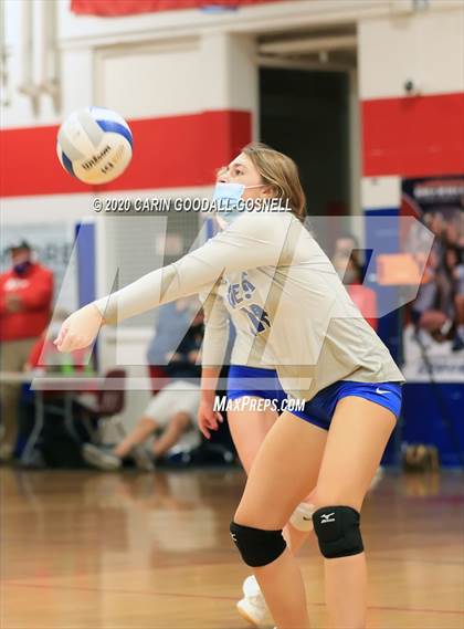 Thumbnail 3 in White Oak @ West Carteret photogallery.