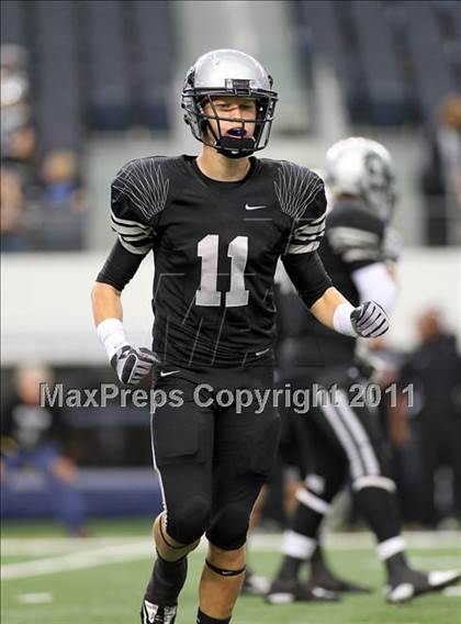Thumbnail 1 in Guyer vs. Cedar Hill (5A Division 2 Region 1 Area Playoffs) photogallery.