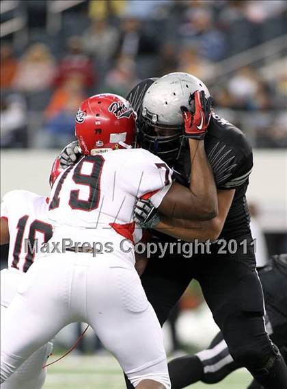 Thumbnail 2 in Guyer vs. Cedar Hill (5A Division 2 Region 1 Area Playoffs) photogallery.