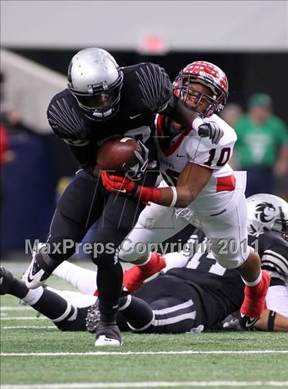 Thumbnail 1 in Guyer vs. Cedar Hill (5A Division 2 Region 1 Area Playoffs) photogallery.