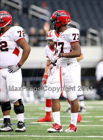 Thumbnail 2 in Guyer vs. Cedar Hill (5A Division 2 Region 1 Area Playoffs) photogallery.
