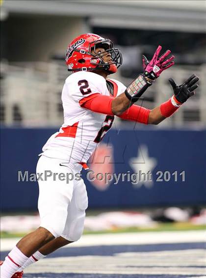 Thumbnail 3 in Guyer vs. Cedar Hill (5A Division 2 Region 1 Area Playoffs) photogallery.