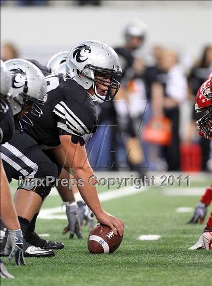 Thumbnail 1 in Guyer vs. Cedar Hill (5A Division 2 Region 1 Area Playoffs) photogallery.