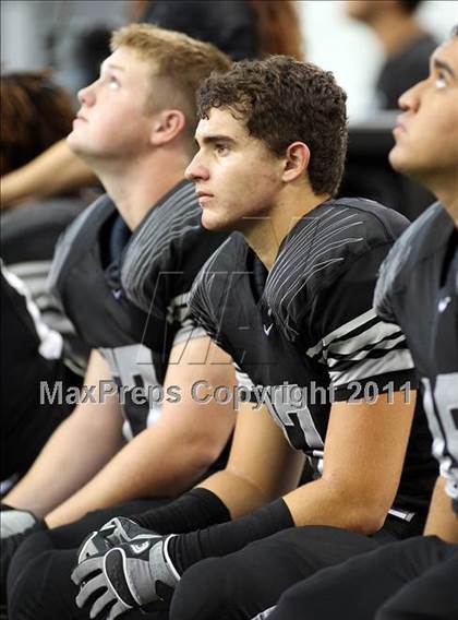 Thumbnail 3 in Guyer vs. Cedar Hill (5A Division 2 Region 1 Area Playoffs) photogallery.