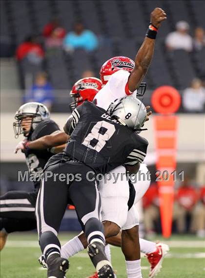 Thumbnail 1 in Guyer vs. Cedar Hill (5A Division 2 Region 1 Area Playoffs) photogallery.