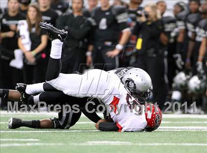Thumbnail 1 in Guyer vs. Cedar Hill (5A Division 2 Region 1 Area Playoffs) photogallery.