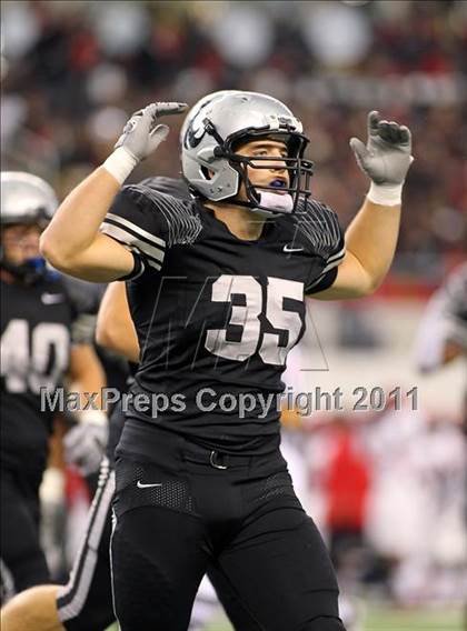 Thumbnail 2 in Guyer vs. Cedar Hill (5A Division 2 Region 1 Area Playoffs) photogallery.
