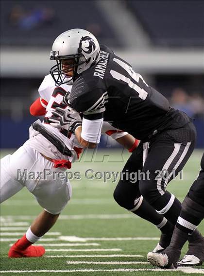 Thumbnail 3 in Guyer vs. Cedar Hill (5A Division 2 Region 1 Area Playoffs) photogallery.