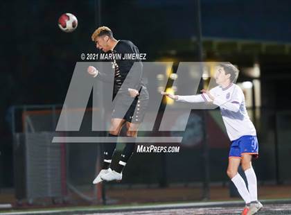 Thumbnail 1 in Oaks Christian vs Westlake photogallery.