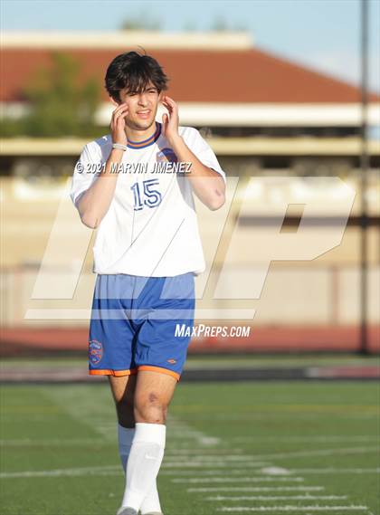 Thumbnail 1 in Oaks Christian vs Westlake photogallery.