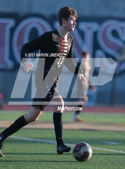 Thumbnail 2 in Oaks Christian vs Westlake photogallery.