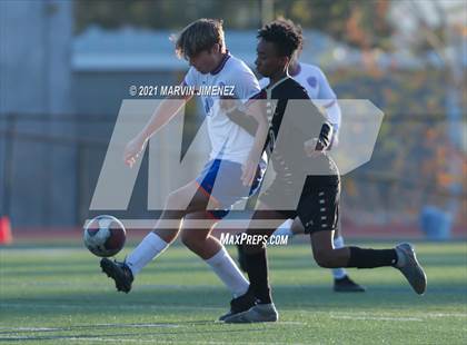 Thumbnail 3 in Oaks Christian vs Westlake photogallery.