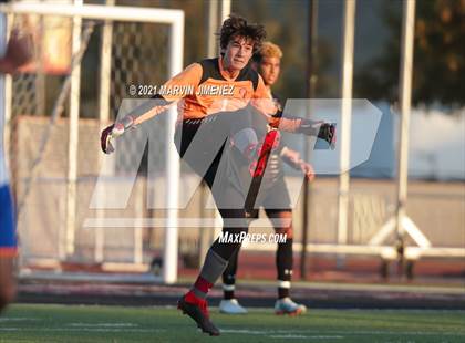 Thumbnail 3 in Oaks Christian vs Westlake photogallery.