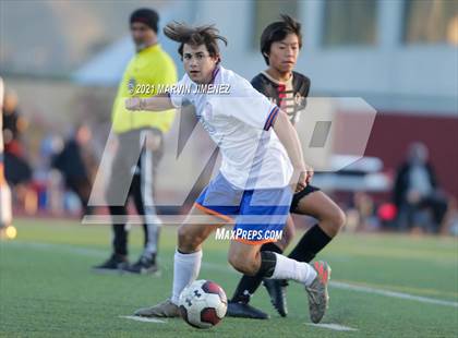 Thumbnail 2 in Oaks Christian vs Westlake photogallery.