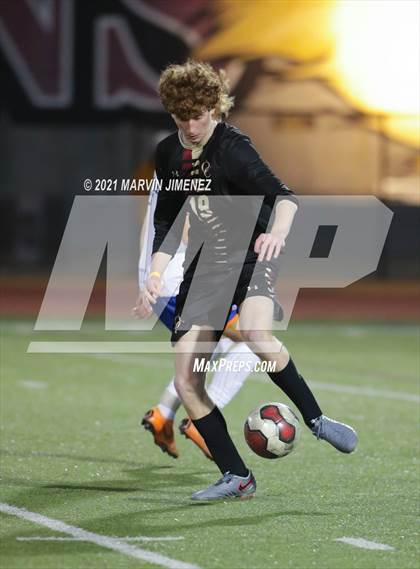 Thumbnail 3 in Oaks Christian vs Westlake photogallery.