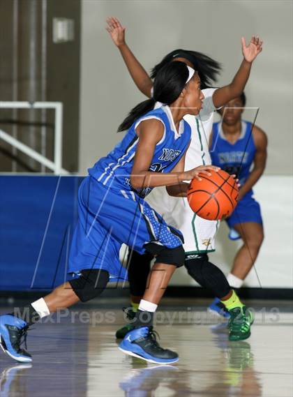 Thumbnail 2 in Cypress Falls vs. North Crowley (McDonald's Texas Invitational) photogallery.