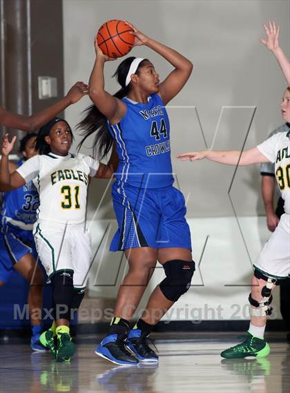 Thumbnail 1 in Cypress Falls vs. North Crowley (McDonald's Texas Invitational) photogallery.