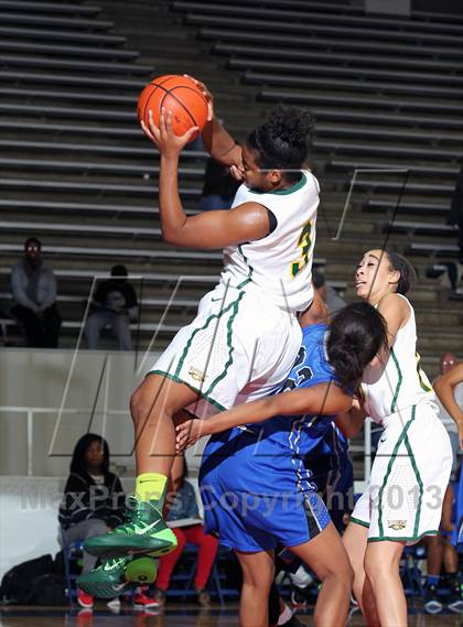 Thumbnail 1 in Cypress Falls vs. North Crowley (McDonald's Texas Invitational) photogallery.