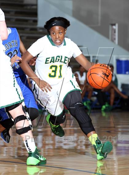 Thumbnail 3 in Cypress Falls vs. North Crowley (McDonald's Texas Invitational) photogallery.