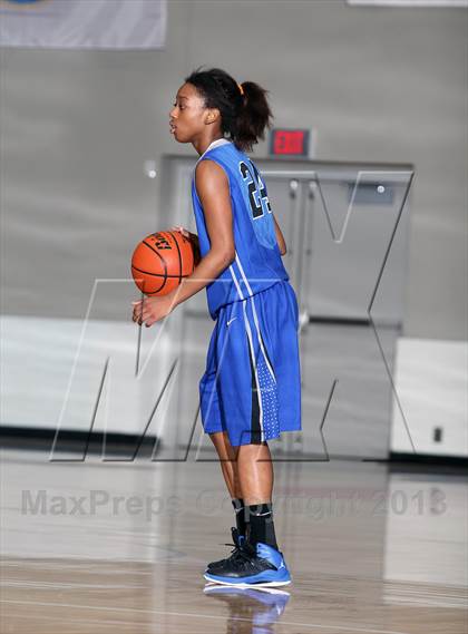 Thumbnail 3 in Cypress Falls vs. North Crowley (McDonald's Texas Invitational) photogallery.