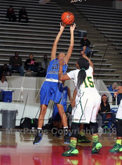 Thumbnail 2 in Cypress Falls vs. North Crowley (McDonald's Texas Invitational) photogallery.