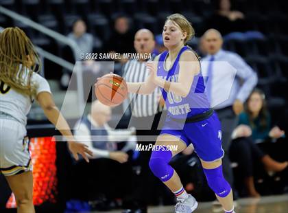 Thumbnail 1 in Bellevue West vs. Millard North photogallery.