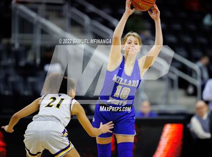 Thumbnail 1 in Bellevue West vs. Millard North photogallery.